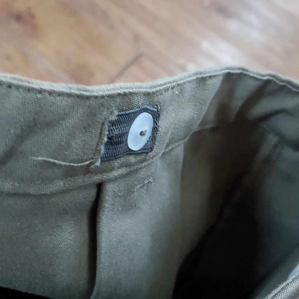 Zara tan/green pleated school uniform cargo skirt